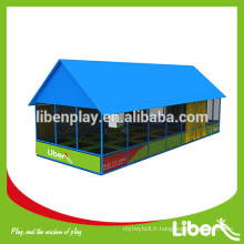 Terrain de jeux intérieur et matériel de jeux en plastique Terrain enfant; Parc trampoline